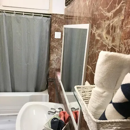 Apartamento Puerto Chico * 산탄데르